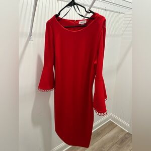 Calvin Klein Women's Circle Trim at Bell Sleeve Cuff Sheath size 14. Worn once.